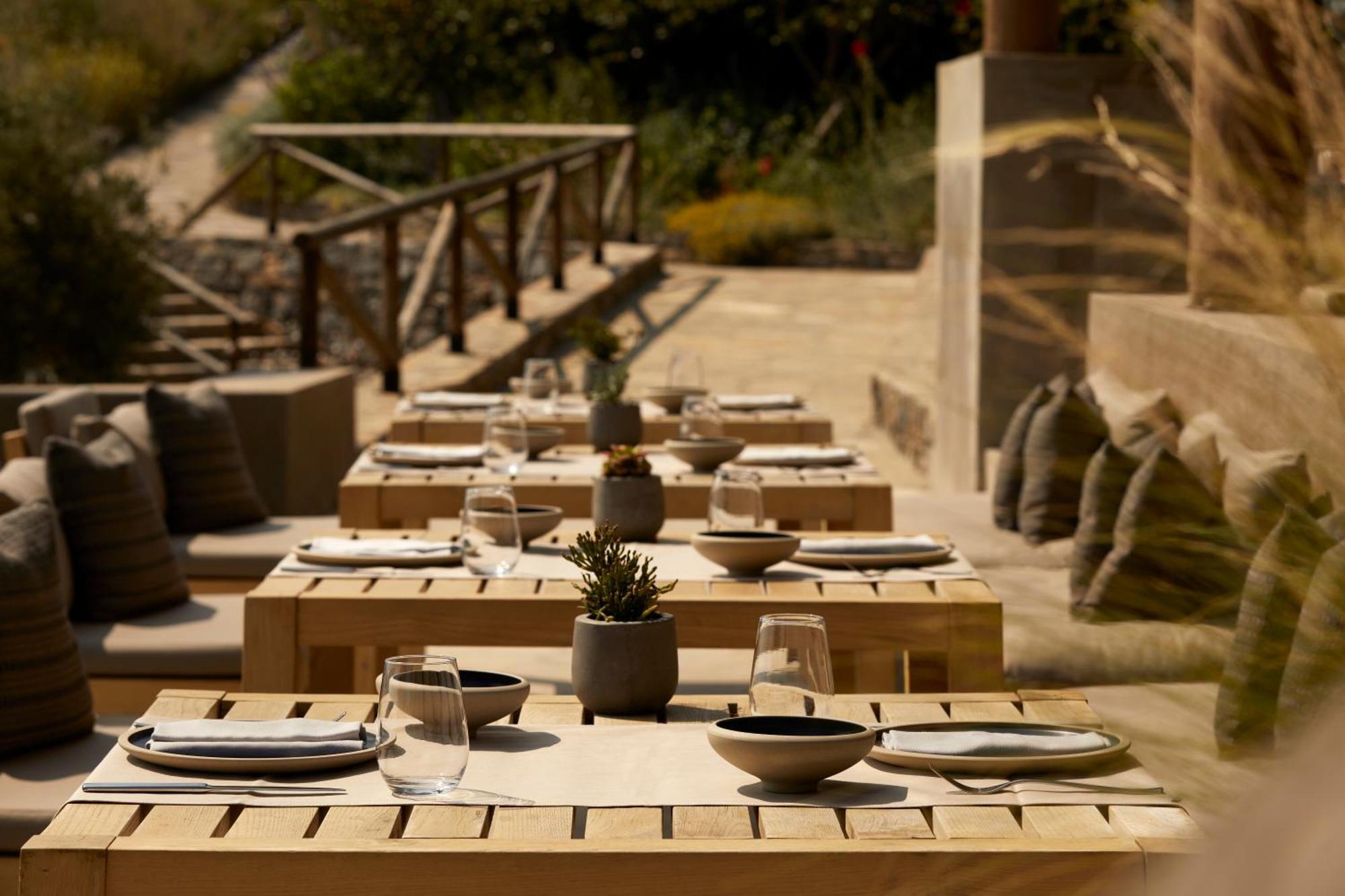 Minos Palace Resort - Adults Only Ágios Nikolaos Exterior foto The restaurant