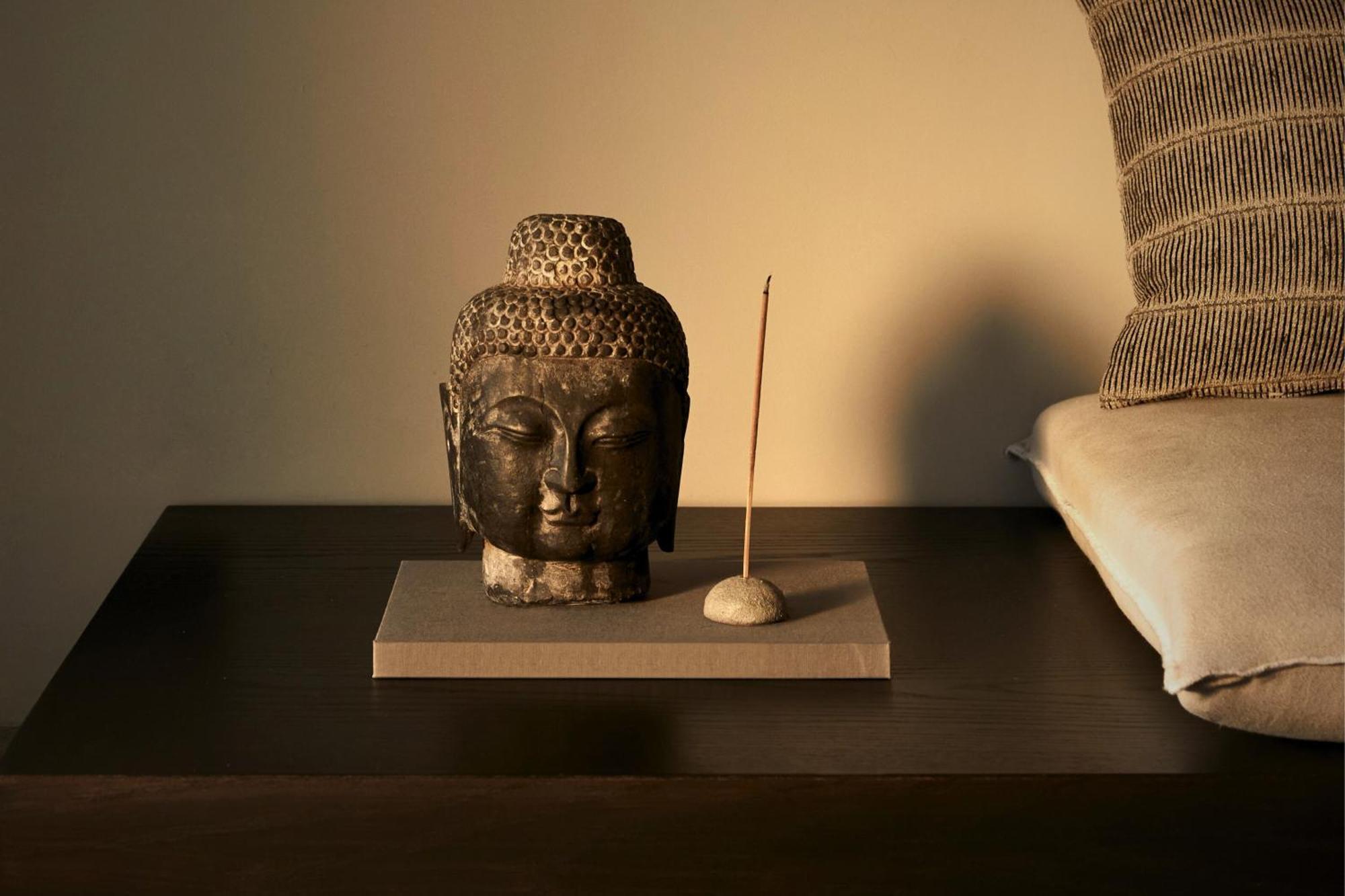 Minos Palace Resort - Adults Only Ágios Nikolaos Exterior foto Incense stick burning in a holder